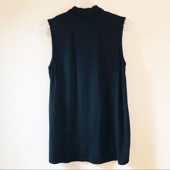 VINCE CAMUTO Black V Neck Sleeveless Top - Picture 5 of 8